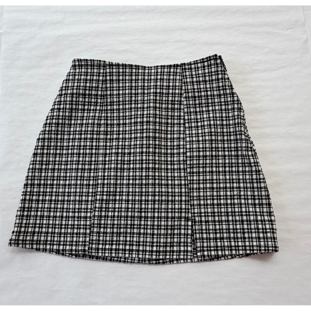 BDG Urban Outfitters Black White Plaid Textured Mini Skirt Front Slit XS